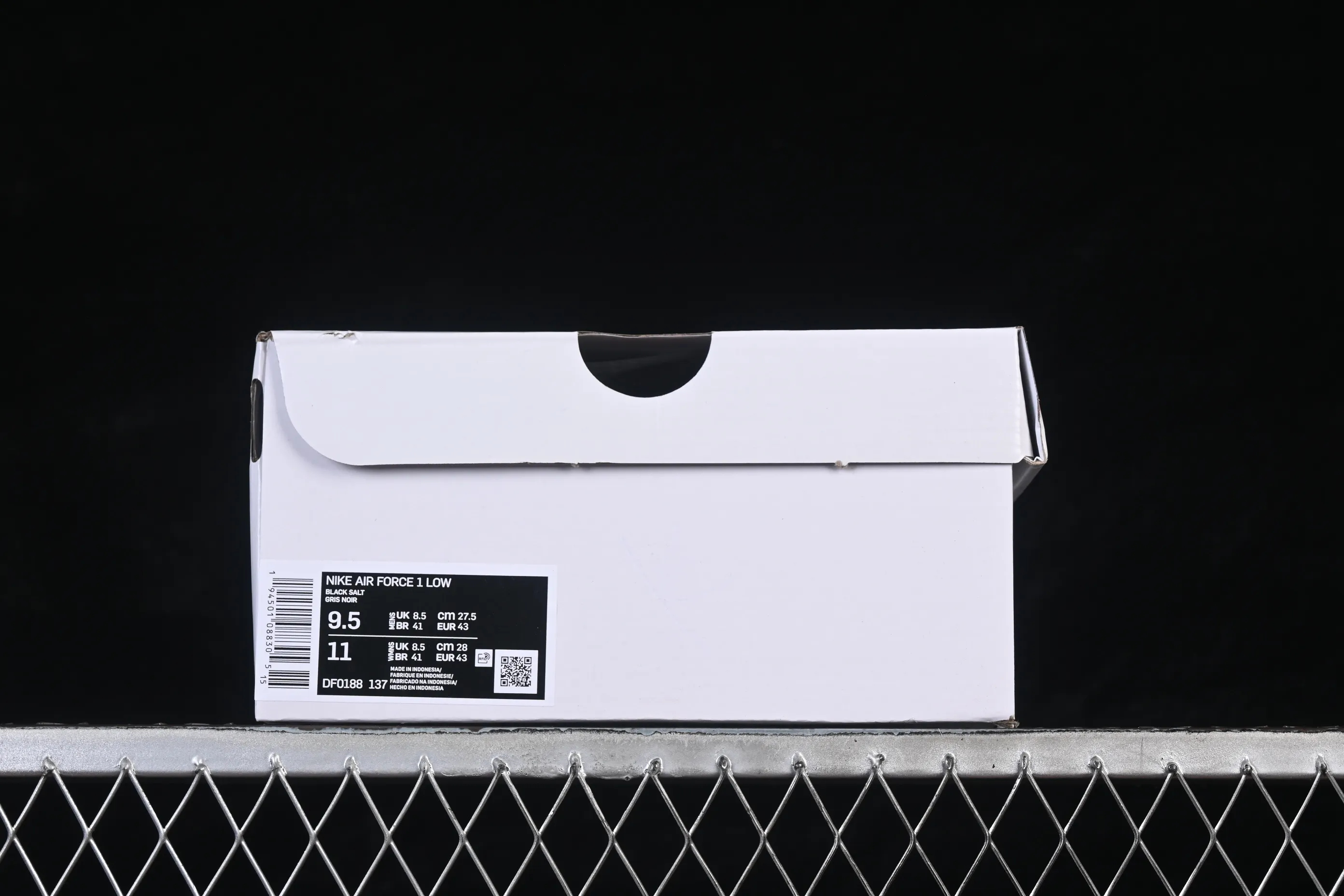 All categories Nk Air Force 1 Air Force series Nk Air Force 1 Low Air Force low top Nike Air Force 1'07 Low Classic presbyopic black stitching Air Force 1 low top casual sneakers DF0188-137